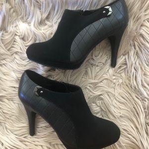 Black ankle booties